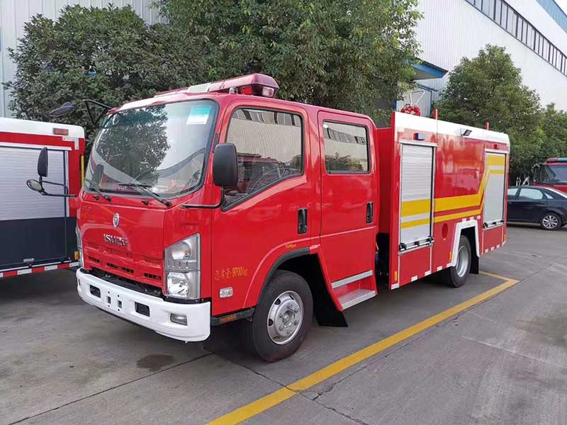 慶鈴3.1噸700P水罐消防車(chē)