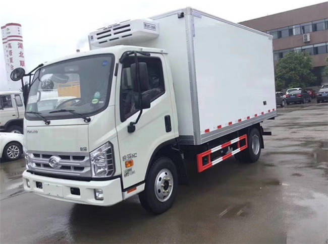 BJ5043XLC-J7 型 4.2米冷藏車(chē)