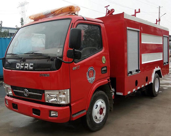 鄉(xiāng)鎮(zhèn)社區(qū)用消防車-東風單排小型